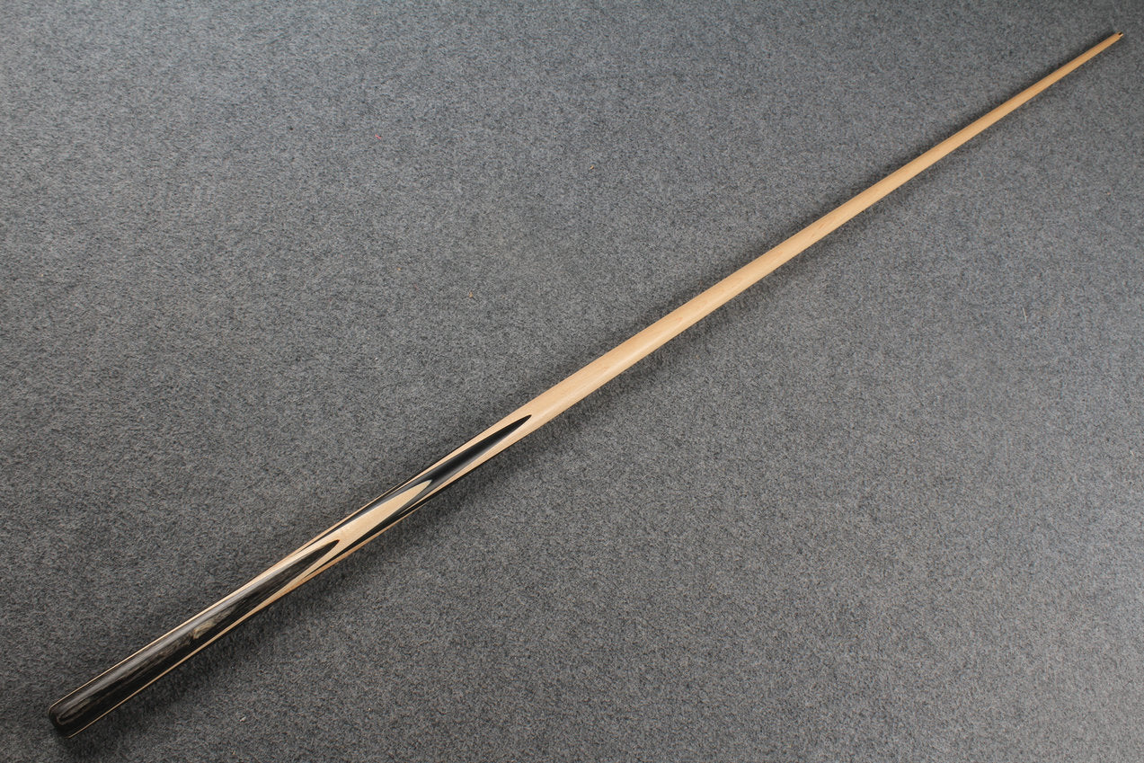 1 piece maple snooker cue # 8252 WOODS CUES