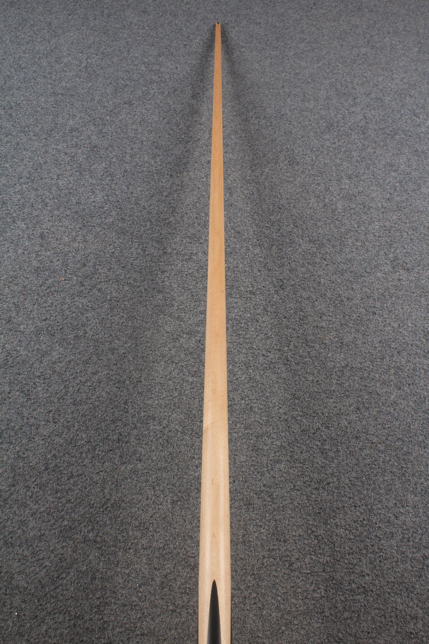 1 piece maple snooker cue # 8253 WOODS CUES