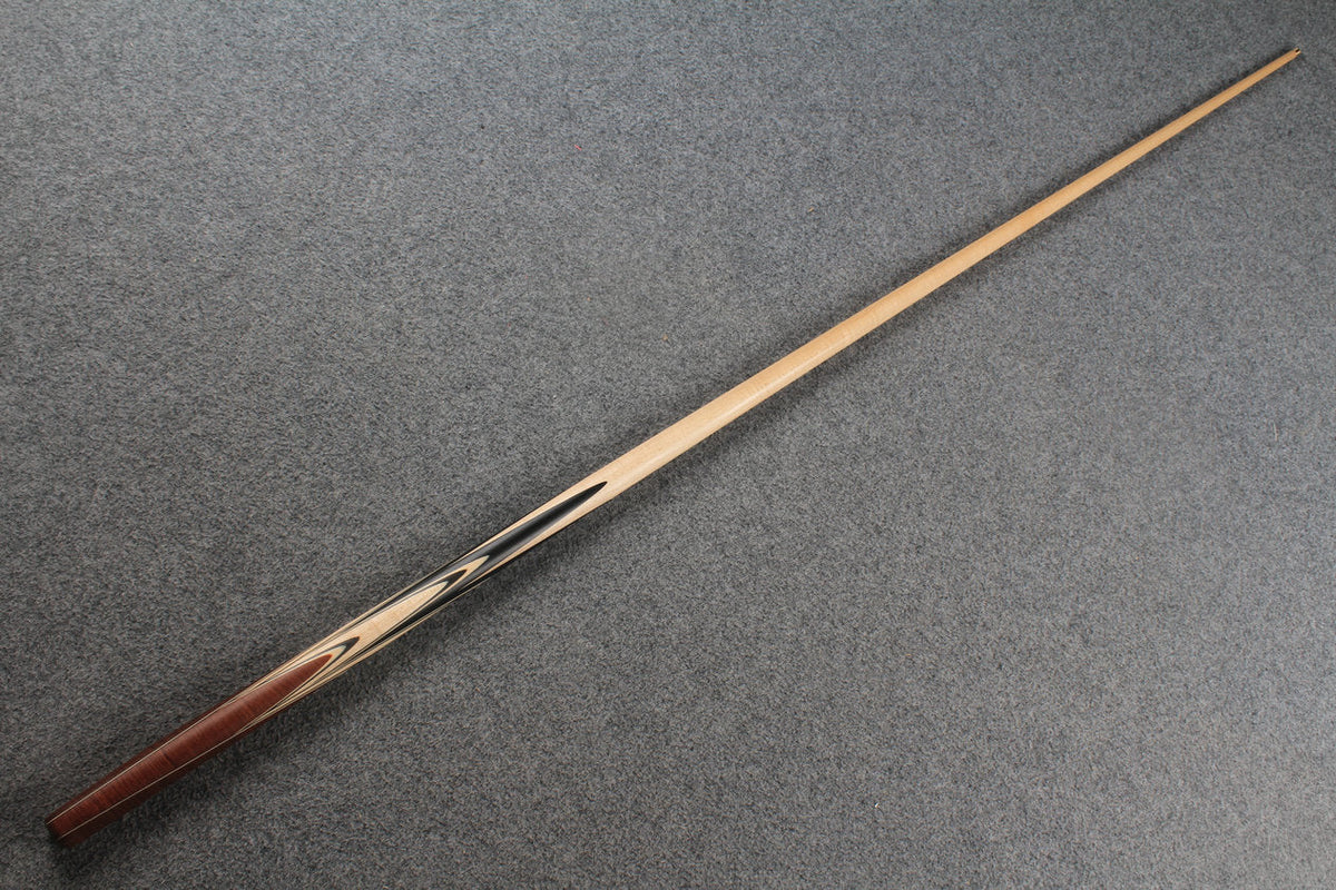 1 piece maple snooker cue # 8254 WOODS CUES