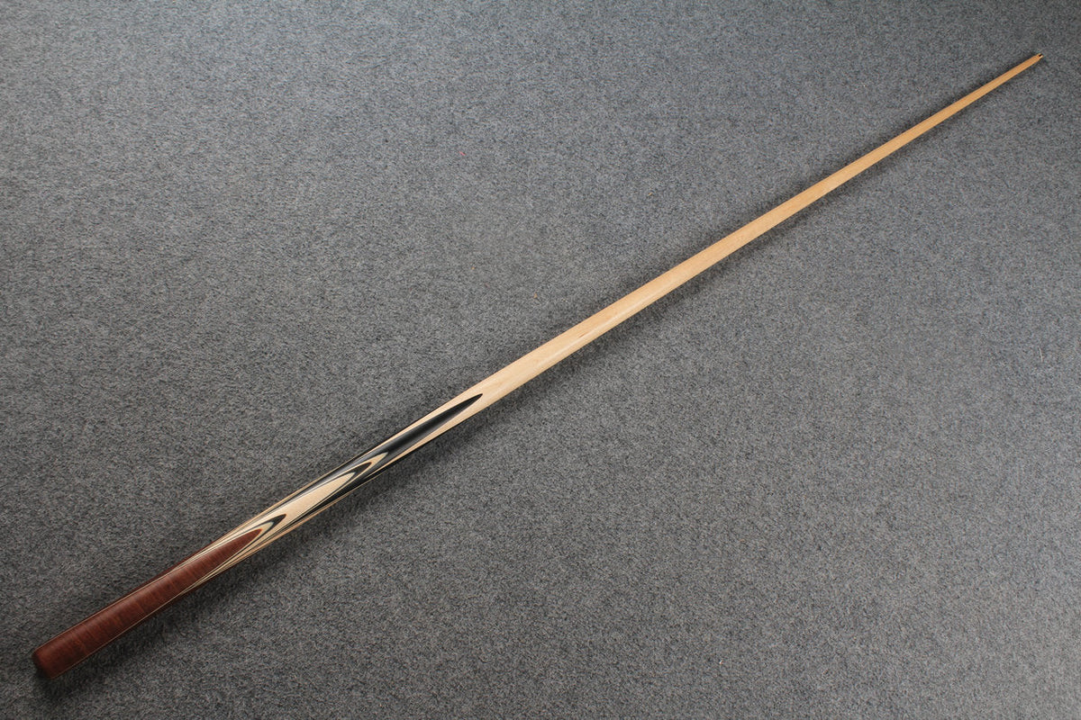 1 piece maple snooker cue # 8254 WOODS CUES