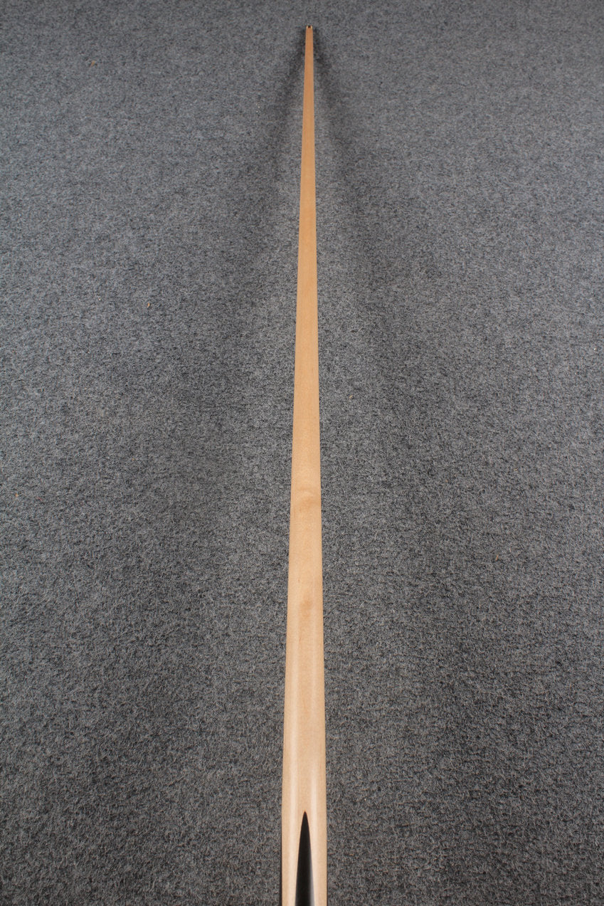 1 piece maple snooker cue # 8256 WOODS CUES