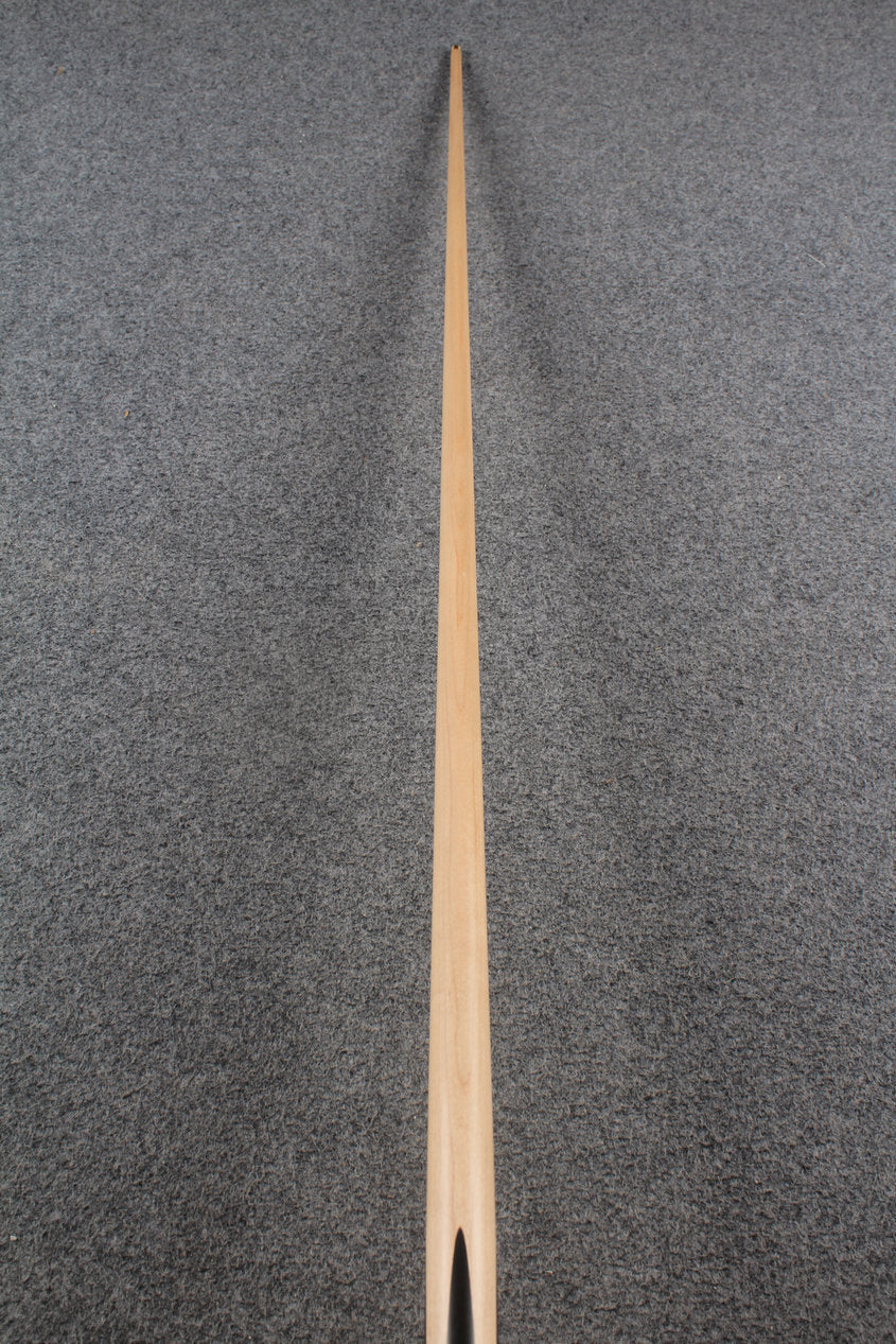 1 piece maple snooker cue # 8257 WOODS CUES