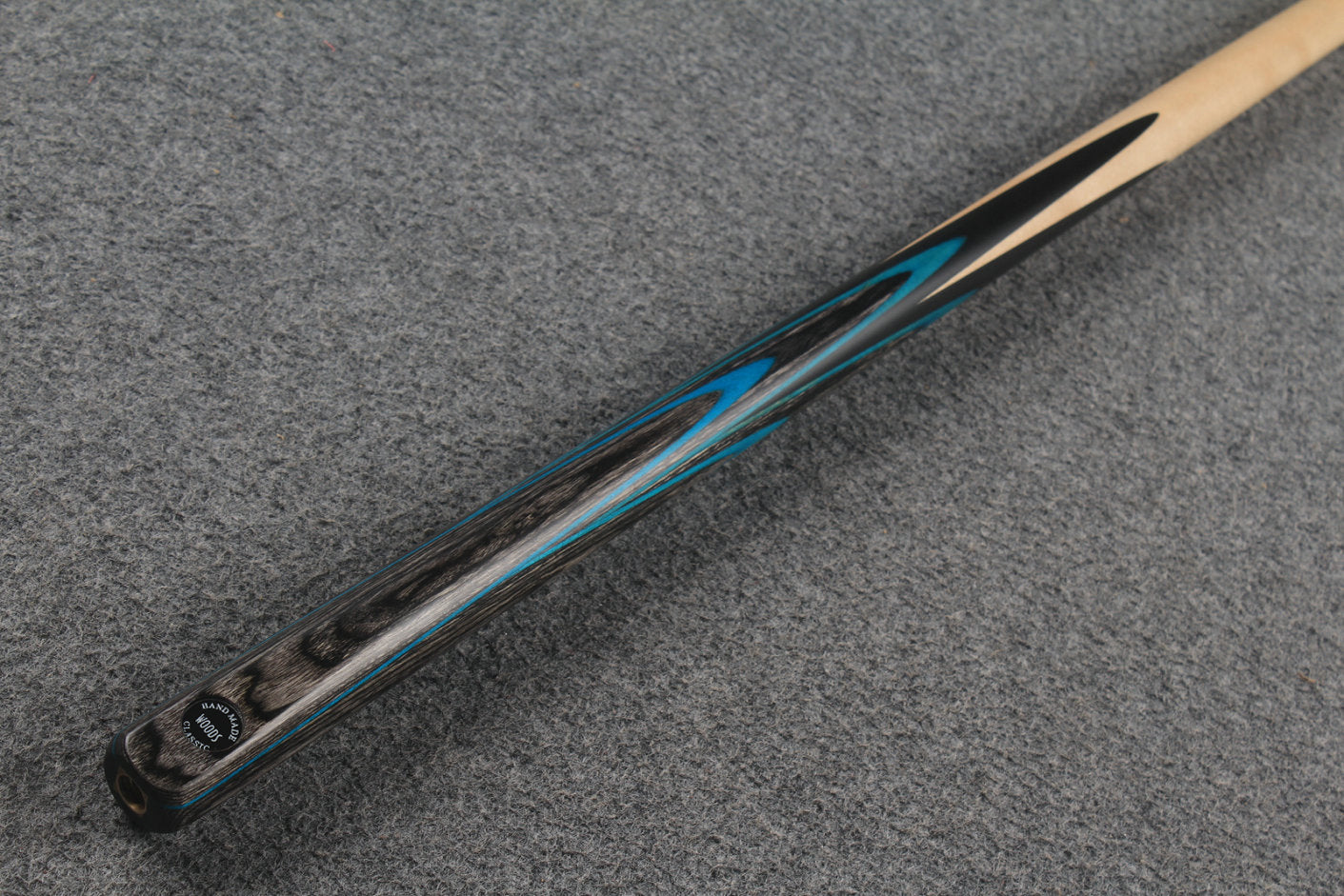 1 piece maple snooker cue # 8258 WOODS CUES