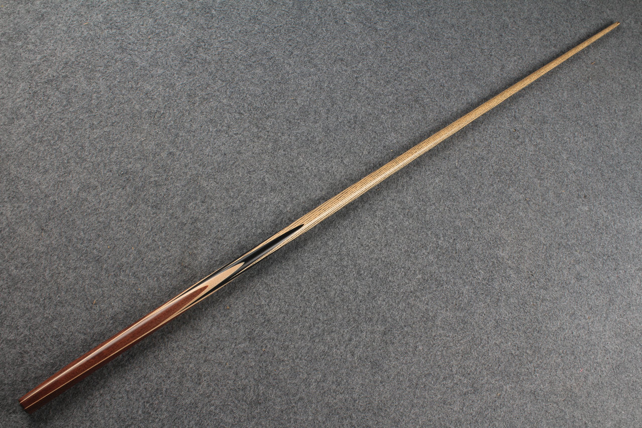 1 piece ash 54''  junior cue  #837