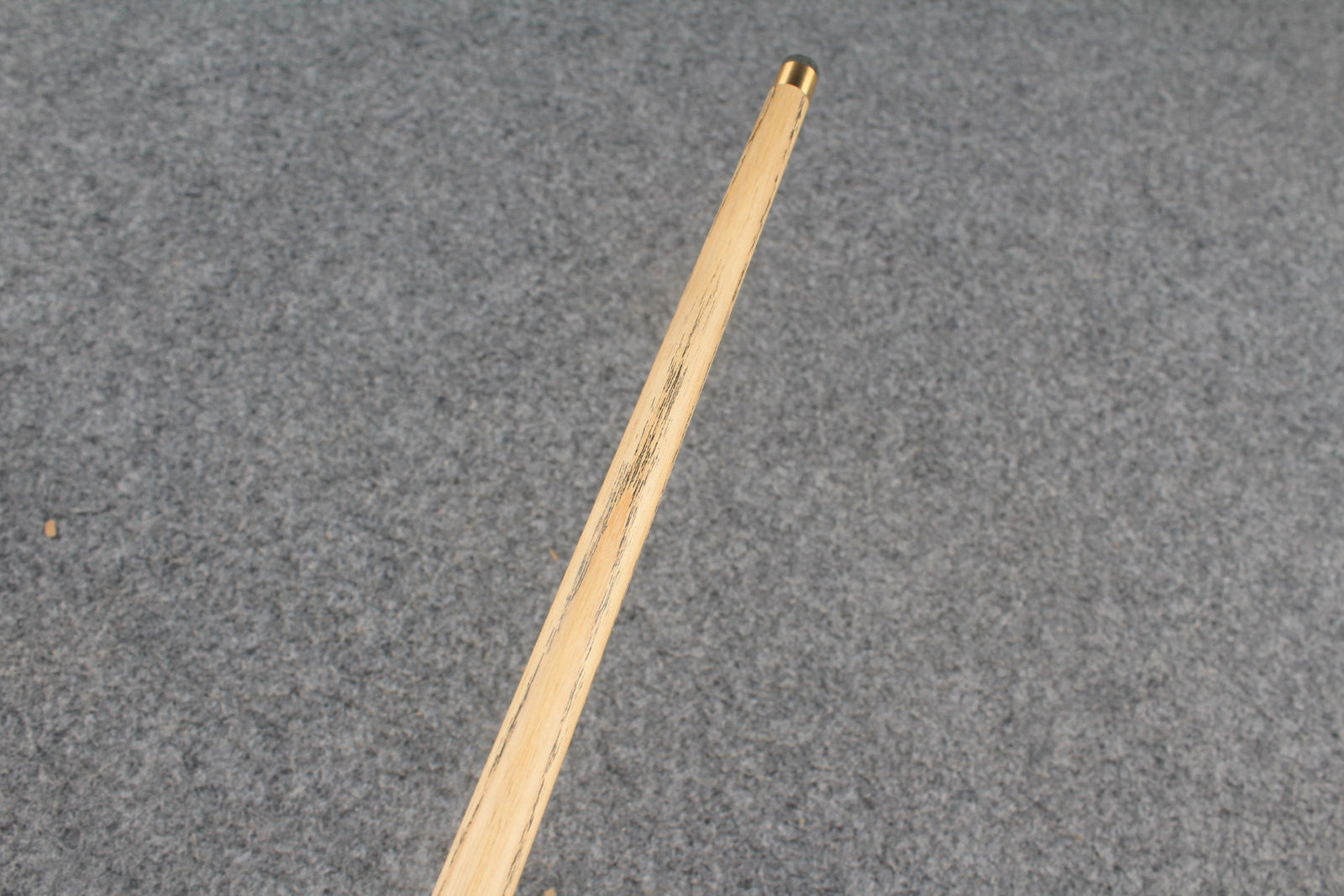 ★★★  1 piece ash snooker cue # 8404