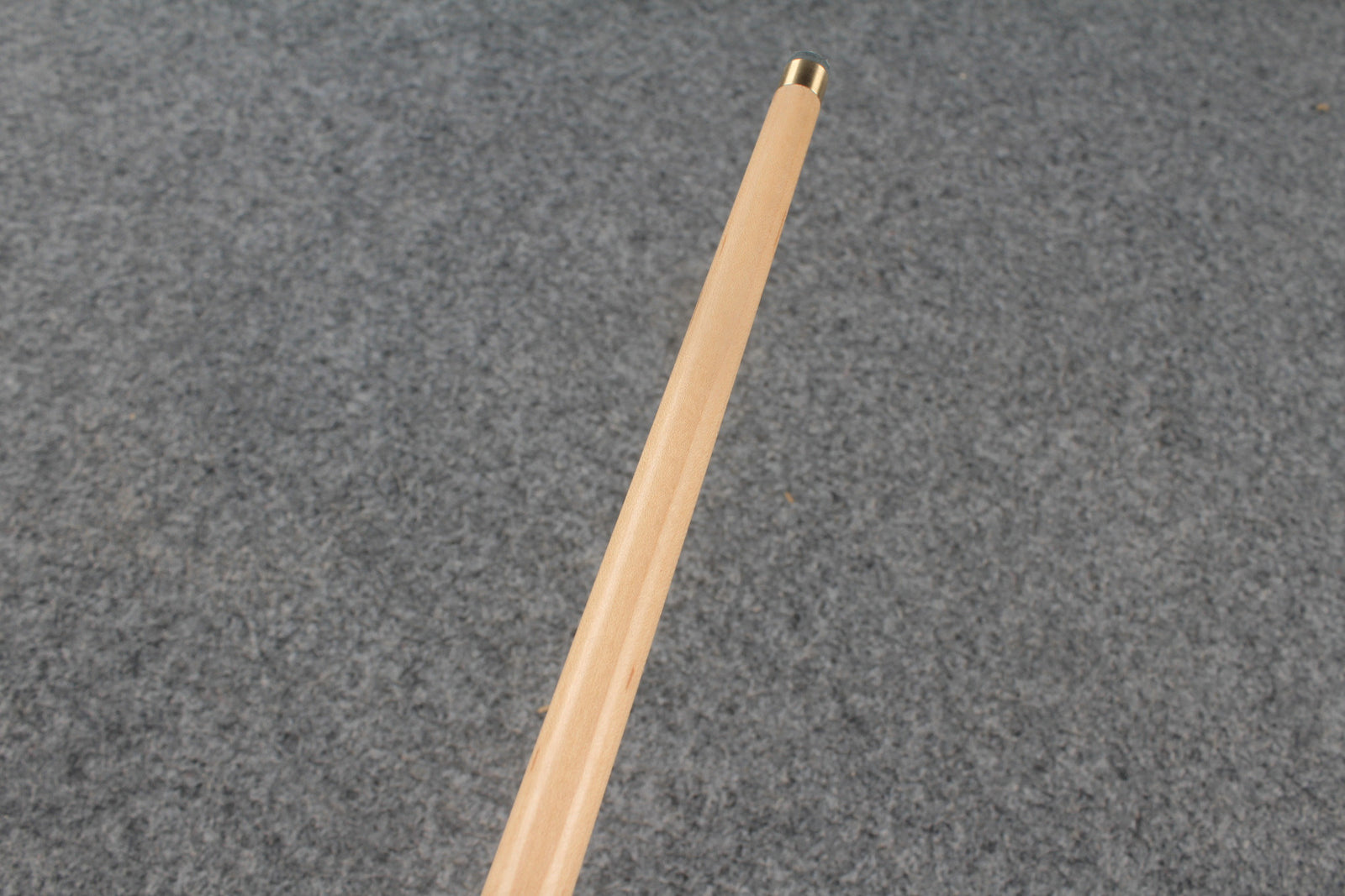 3/4 maple snooker cue #8420
