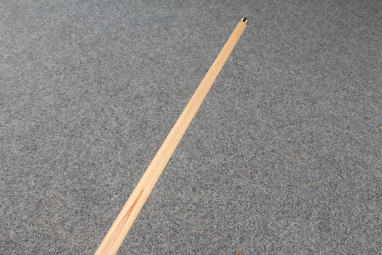 3/4 maple english pool cue #8427