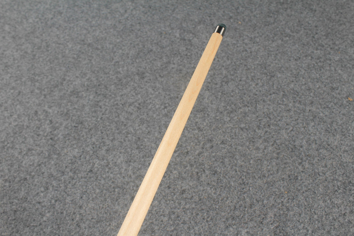 3/4 maple snooker cue #8432 WOODS CUES