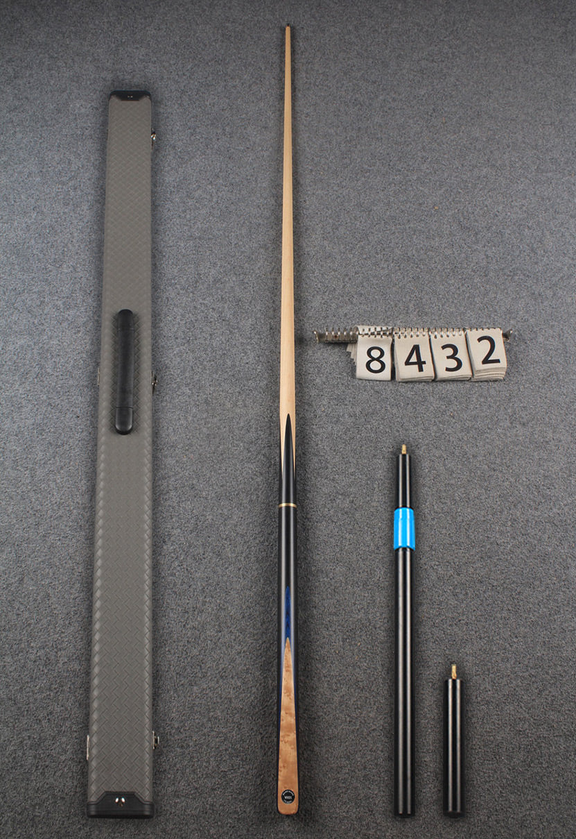 3/4 maple snooker cue #8432 WOODS CUES