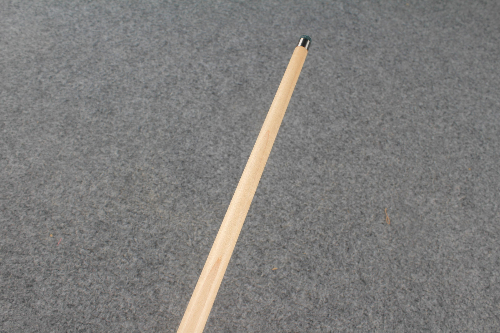 3/4 maple snooker cue #8439