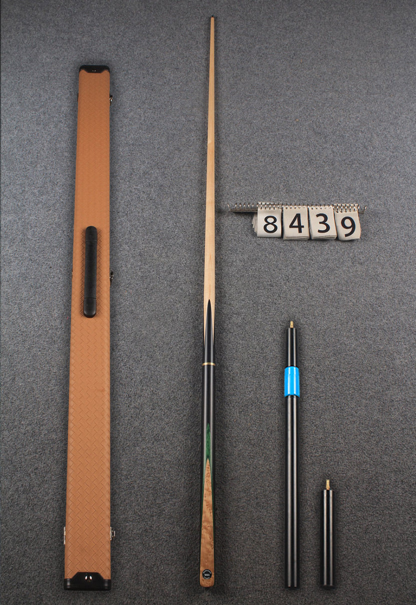 3/4 maple snooker cue #8439