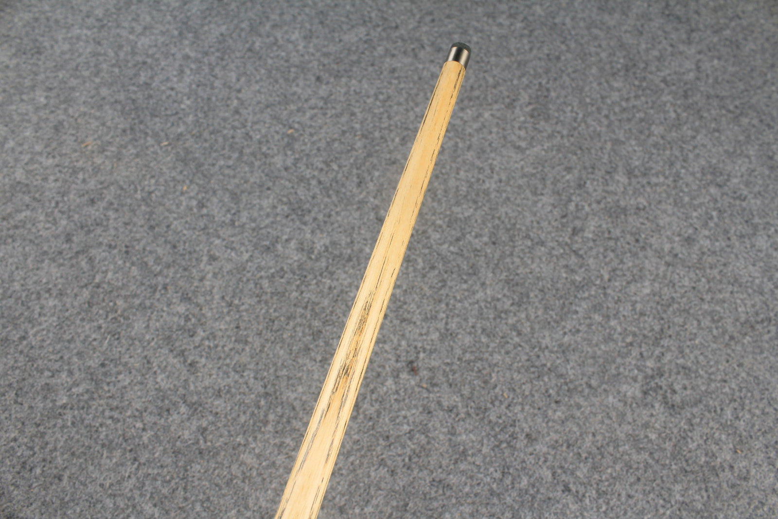 ★★★  1 piece ash snooker cue # 8583