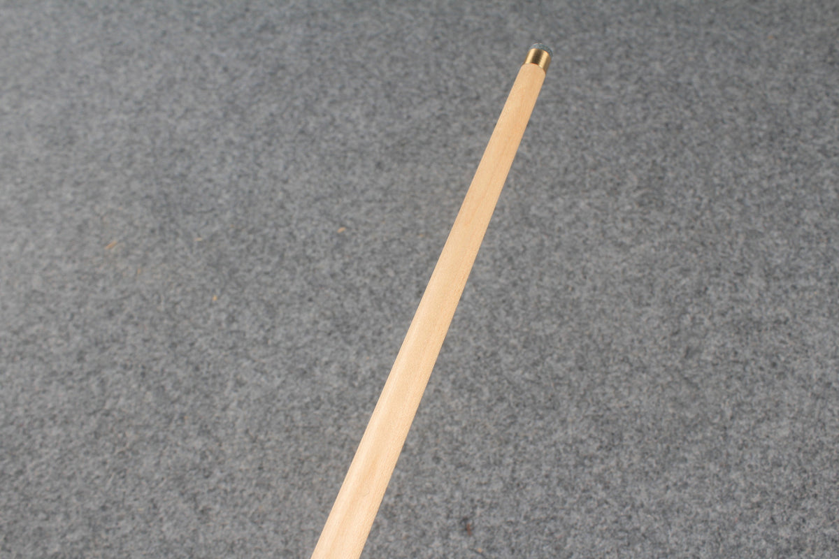★★★  1 piece maple snooker cue # 8587