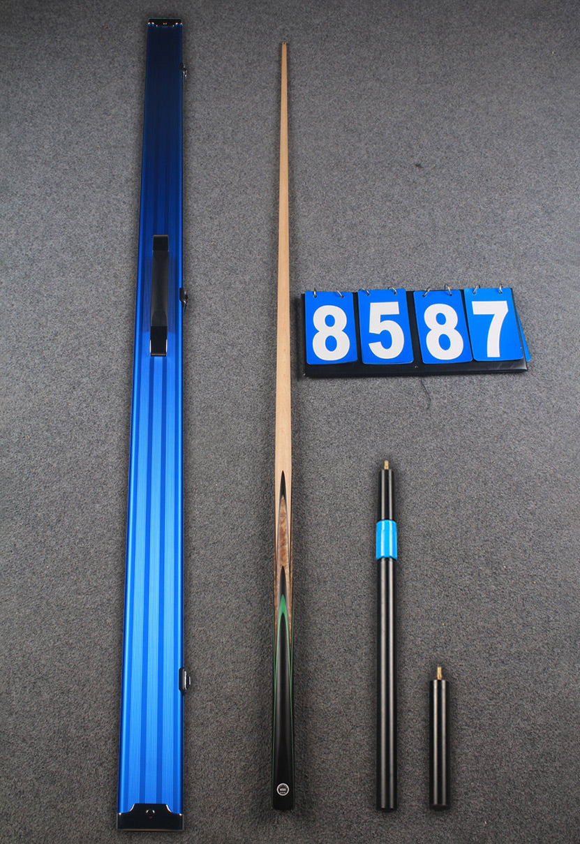 ★★★  1 piece maple snooker cue # 8587