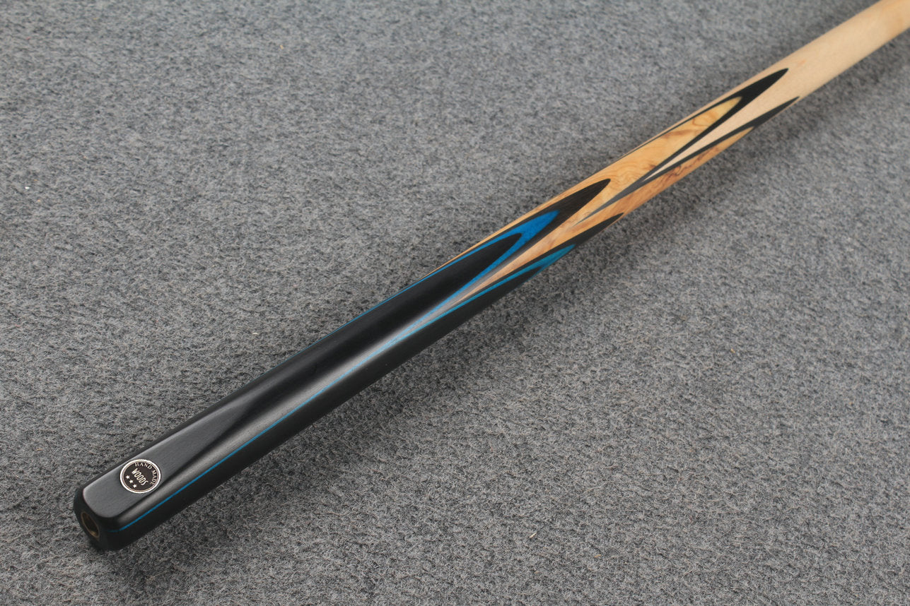 ★★★  1 piece maple snooker cue # 8588