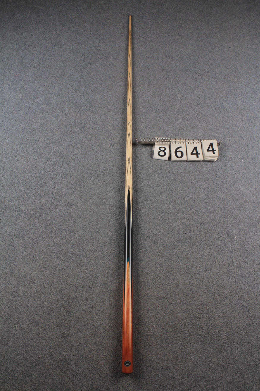 1 piece ash 62" snooker cue  #8644 WOODS CUES