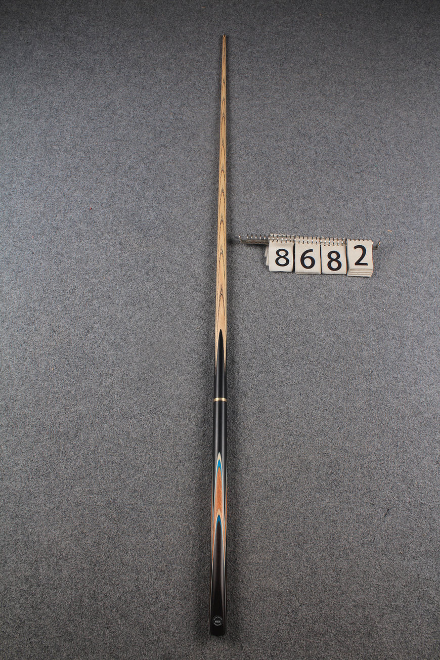 3/4 ash 60'' snooker cue  #8682