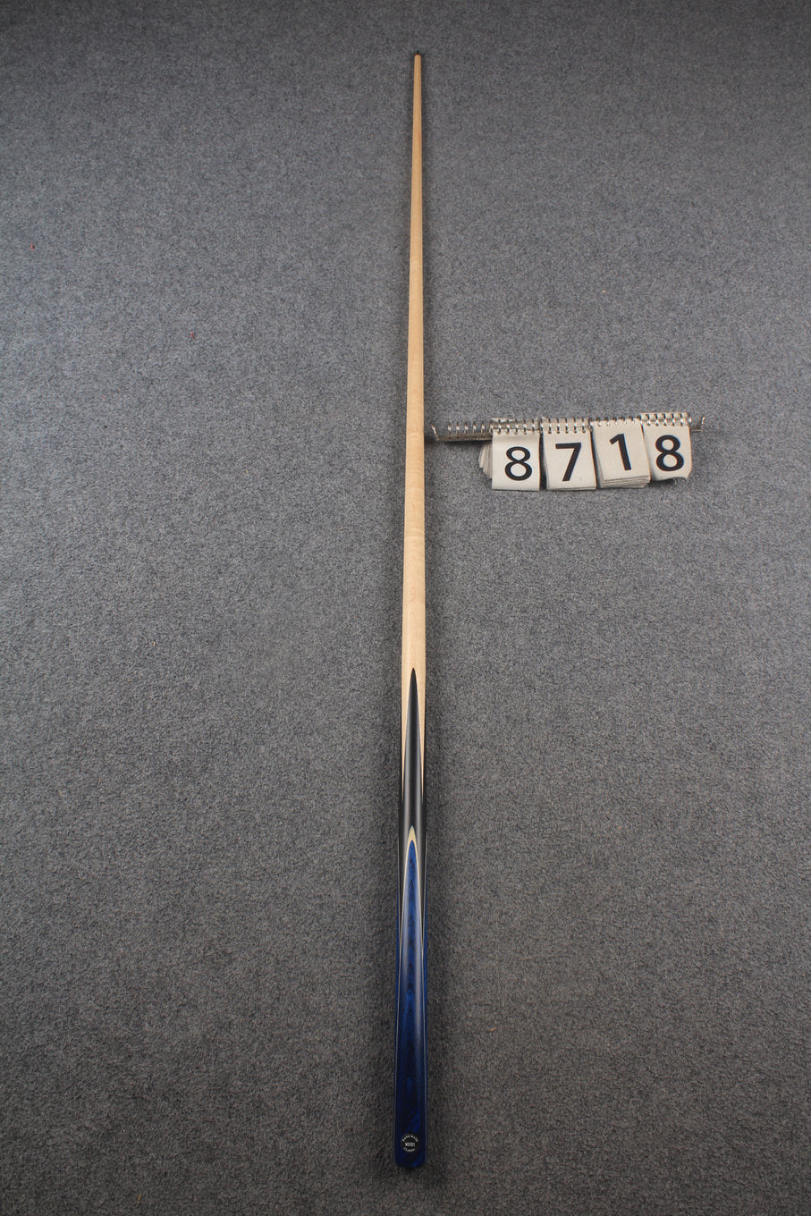 1 piece maple snooker cue # 8718