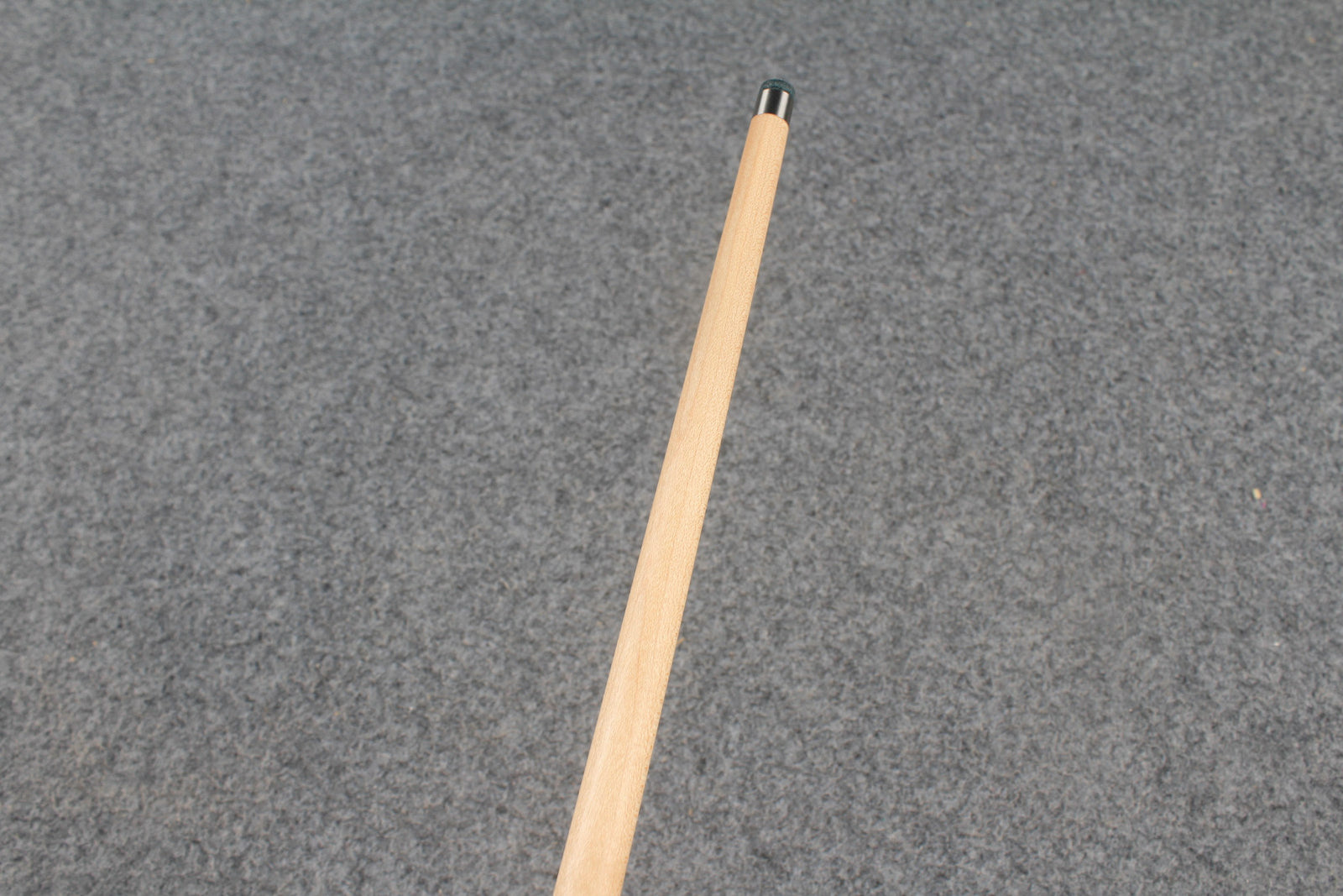 1 piece maple snooker cue # 8723