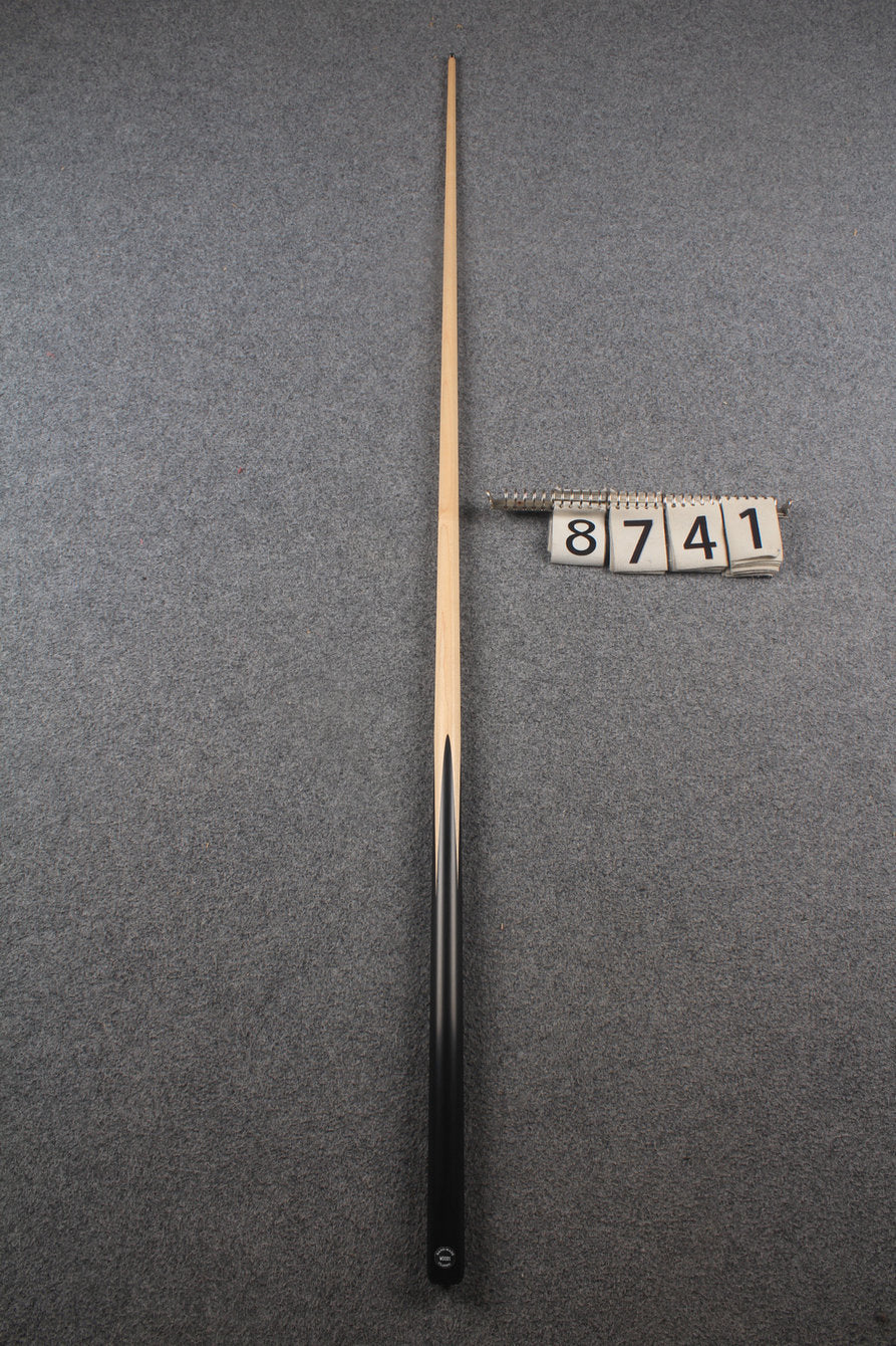 1 piece maple snooker cue # 8741 WOODS CUES
