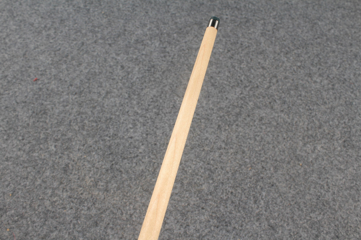 1 piece maple snooker cue # 8741 WOODS CUES