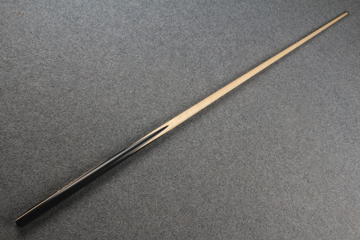 1 piece maple snooker cue # 8742 WOODS CUES