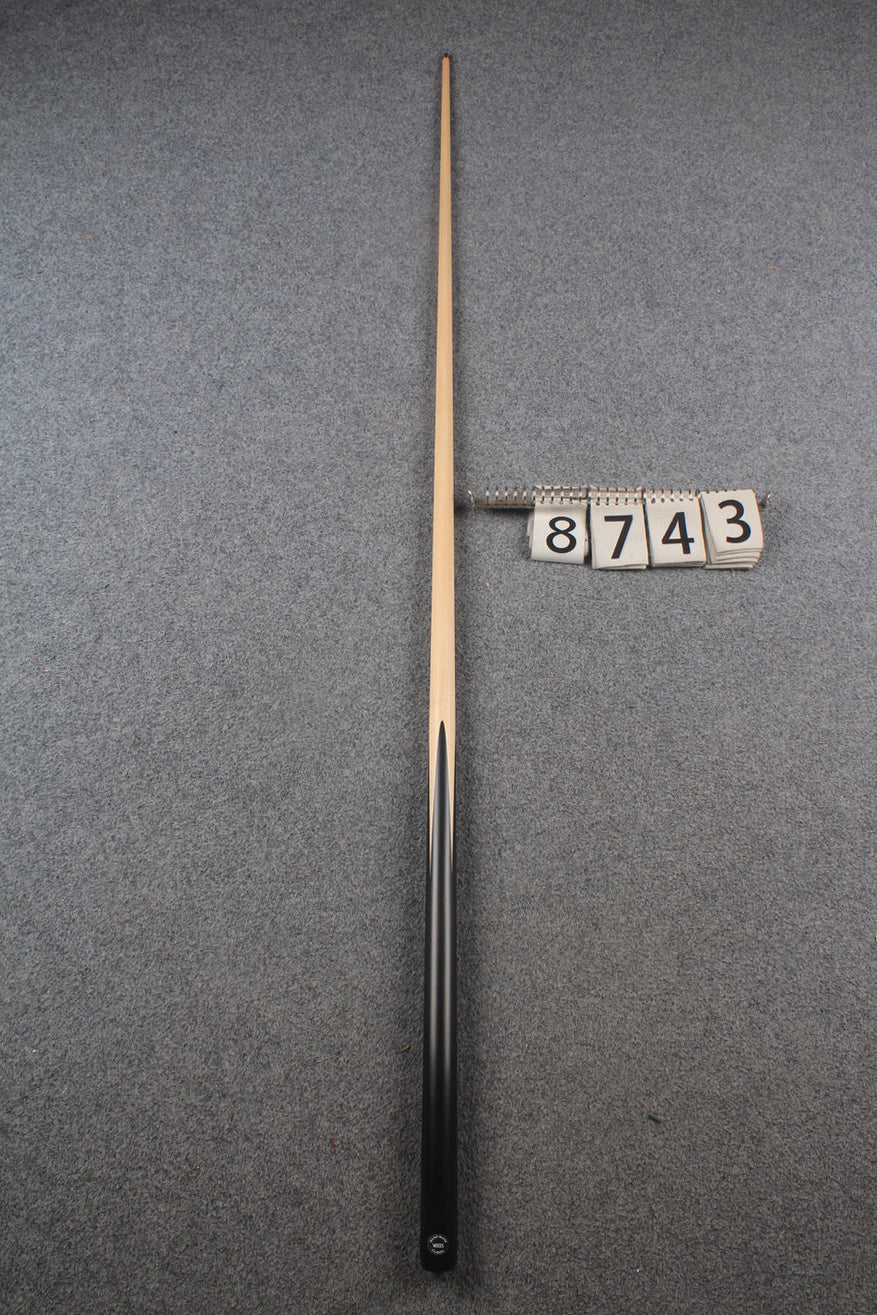1 piece maple snooker cue # 8743 WOODS CUES