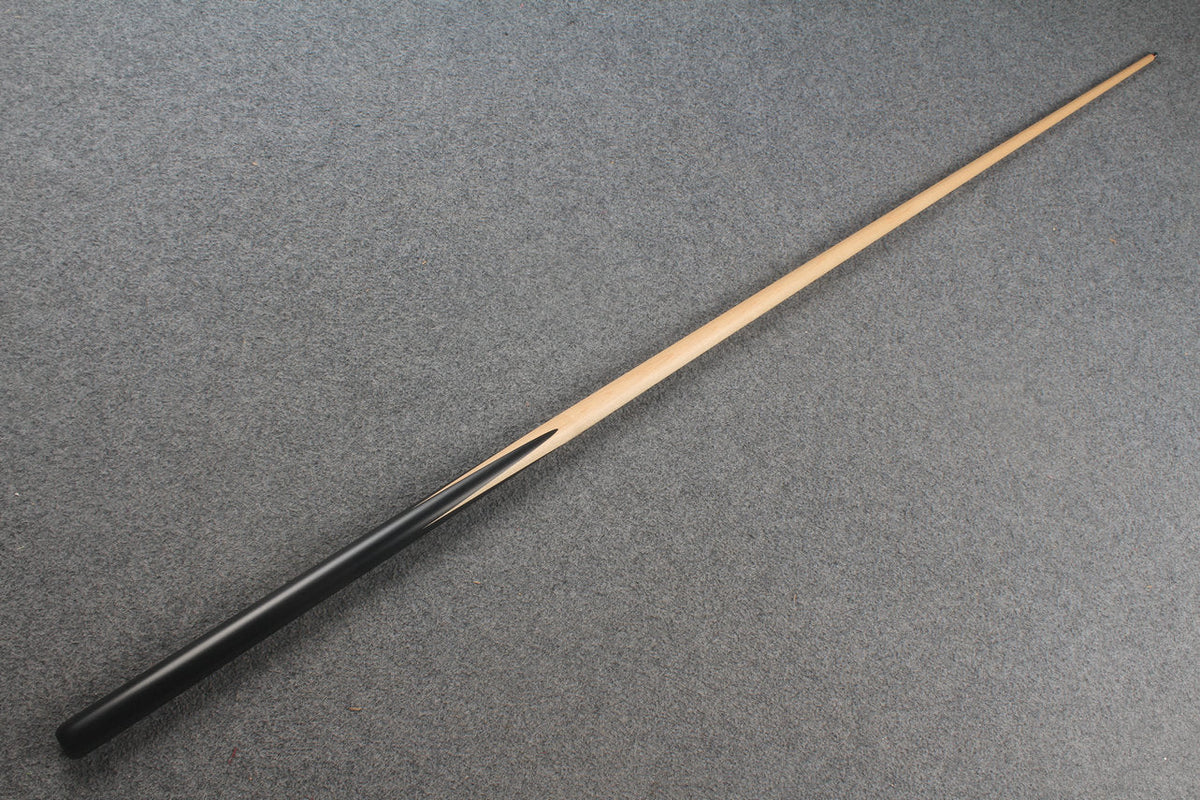 1 piece maple snooker cue # 8743 WOODS CUES