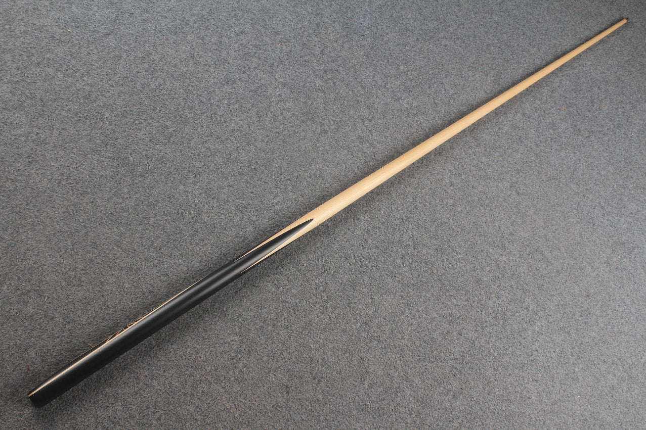 1 piece maple snooker cue # 8748 WOODS CUES