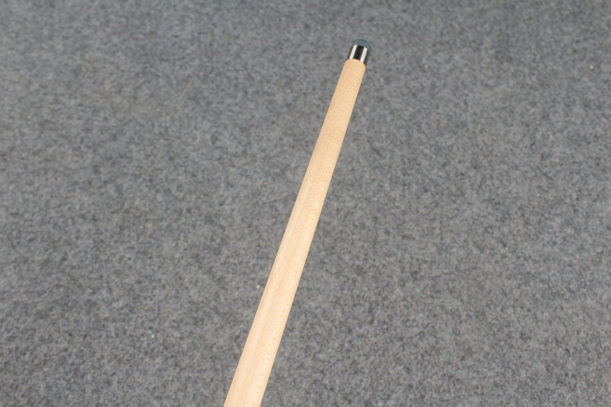 1 piece maple snooker cue # 8749 WOODS CUES