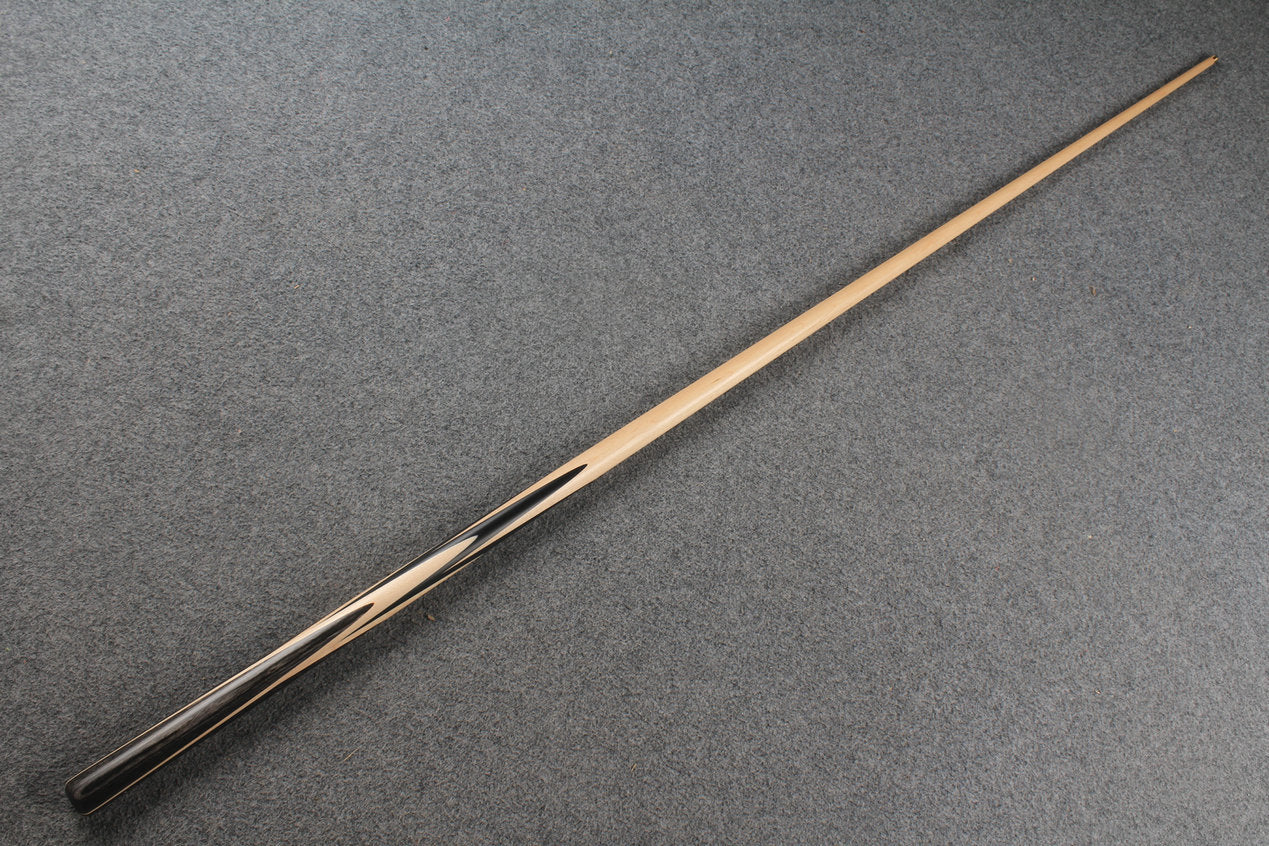 1 piece maple snooker cue # 8752 WOODS CUES