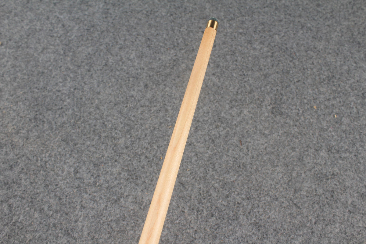 1 piece maple snooker cue # 8753 WOODS CUES