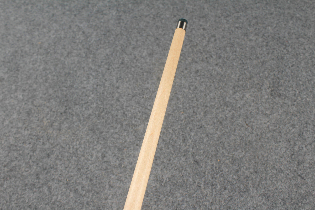 1 piece maple snooker cue # 8763 WOODS CUES