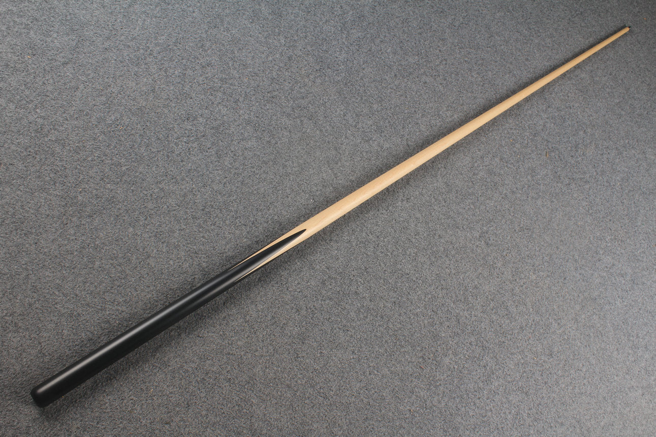 1 piece maple snooker cue # 8768 WOODS CUES