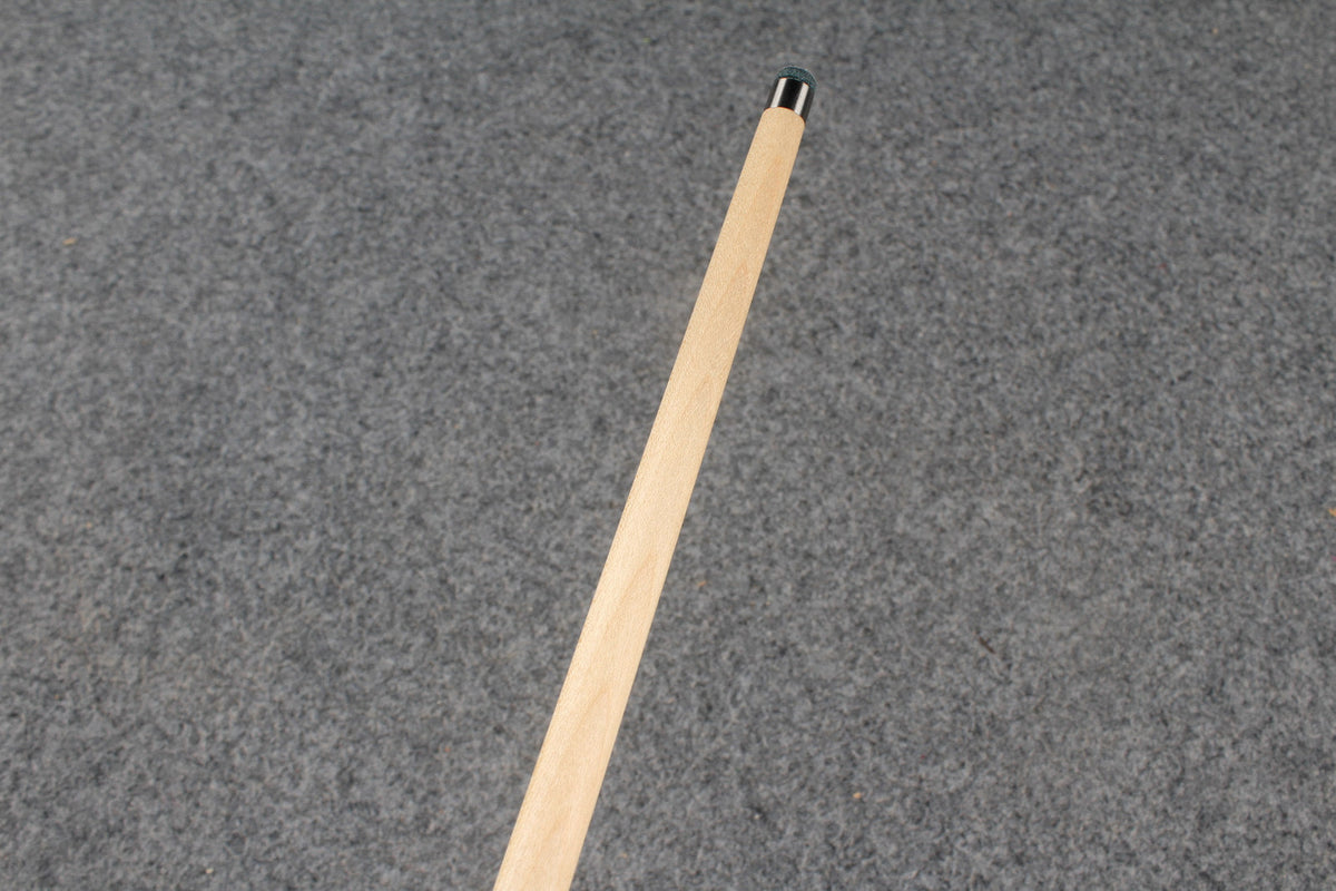 1 piece maple snooker cue # 8772 WOODS CUES