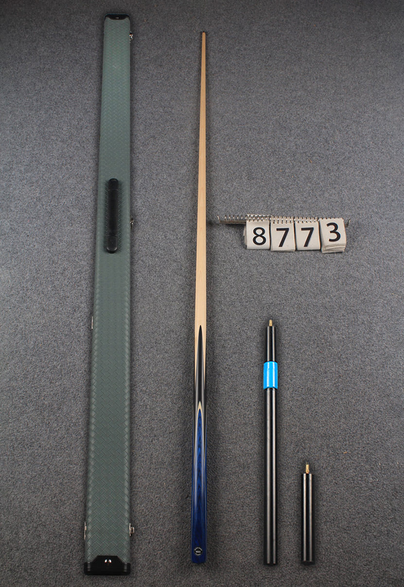 1 piece maple snooker cue # 8773 WOODS CUES