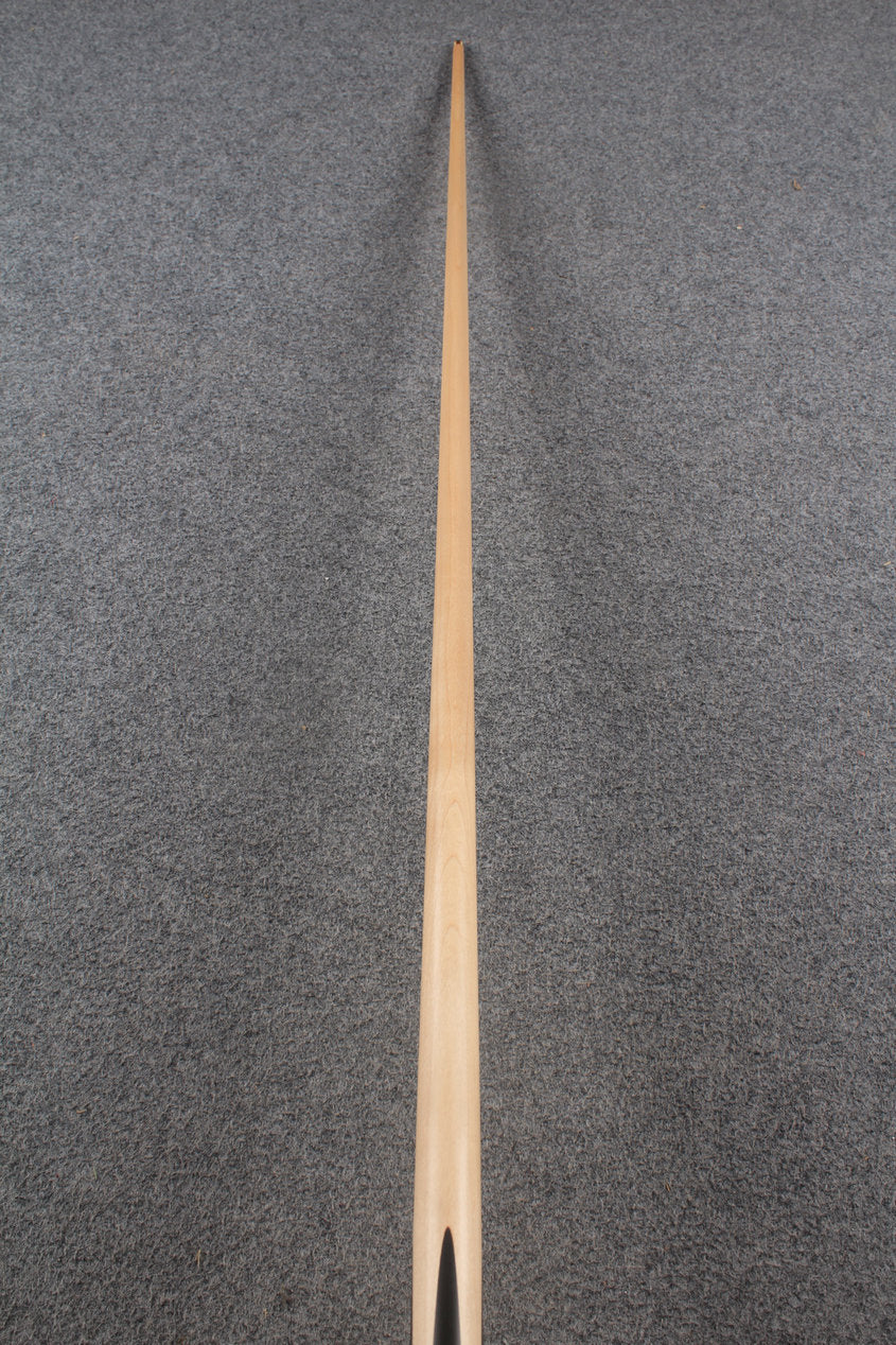 1 piece maple snooker cue # 8775 WOODS CUES