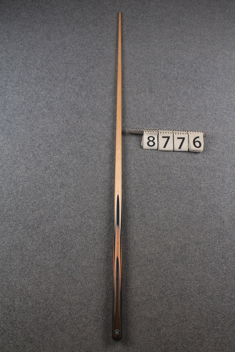 1 piece maple snooker cue # 8776 WOODS CUES