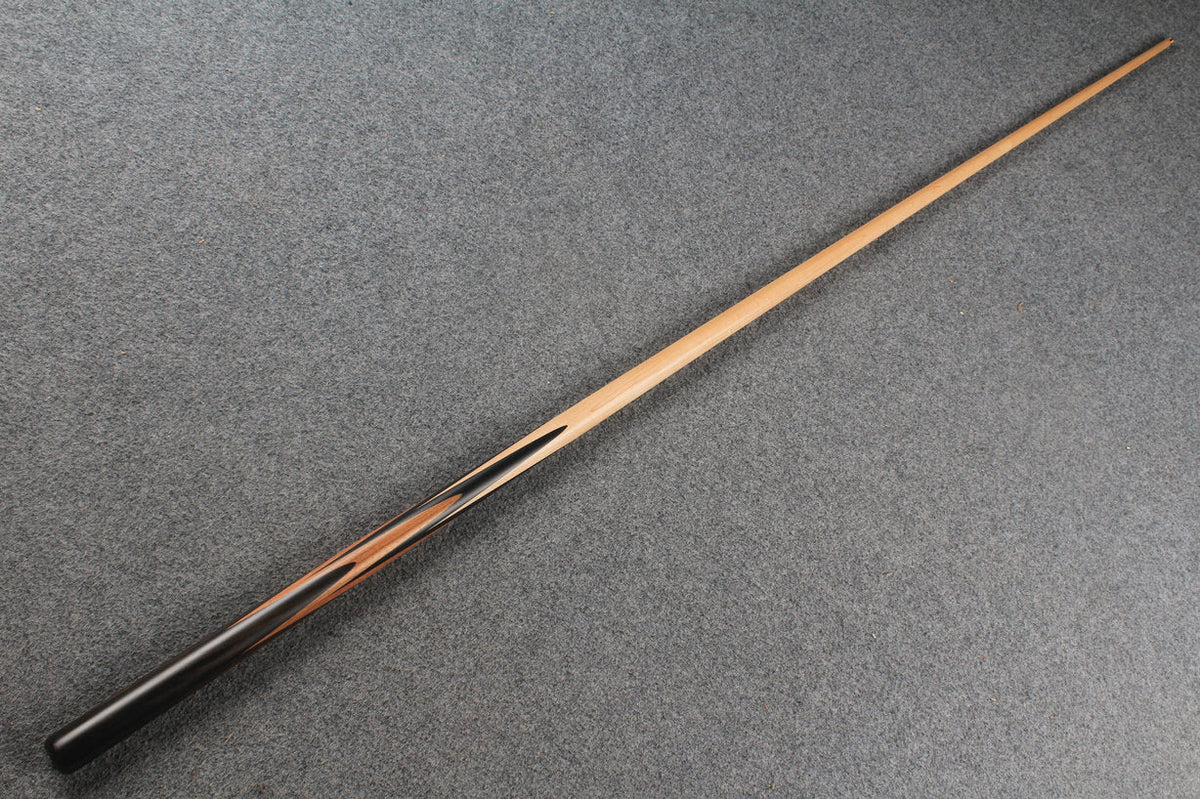 1 piece maple snooker cue # 8776 WOODS CUES