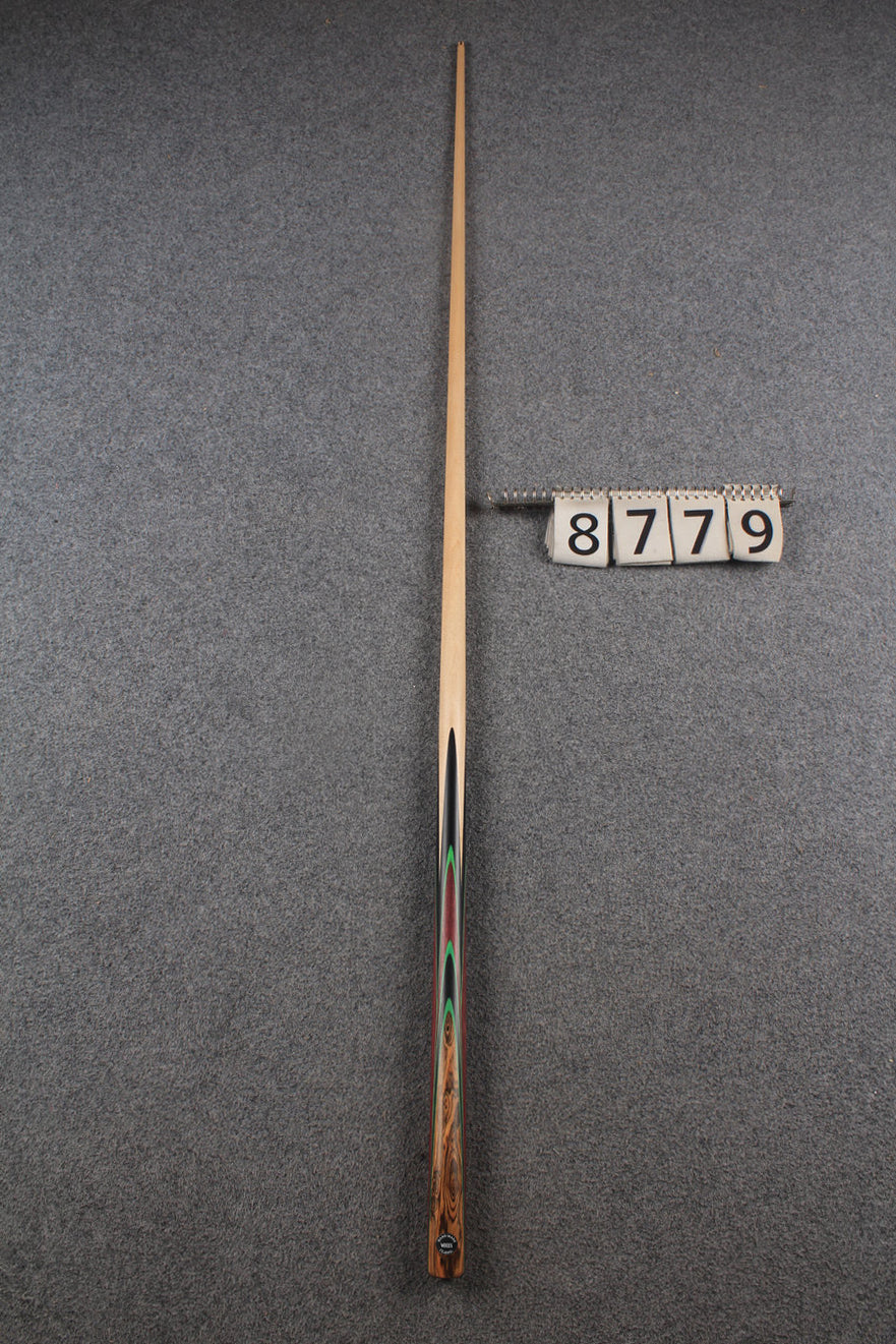 1 piece maple snooker cue # 8779 WOODS CUES