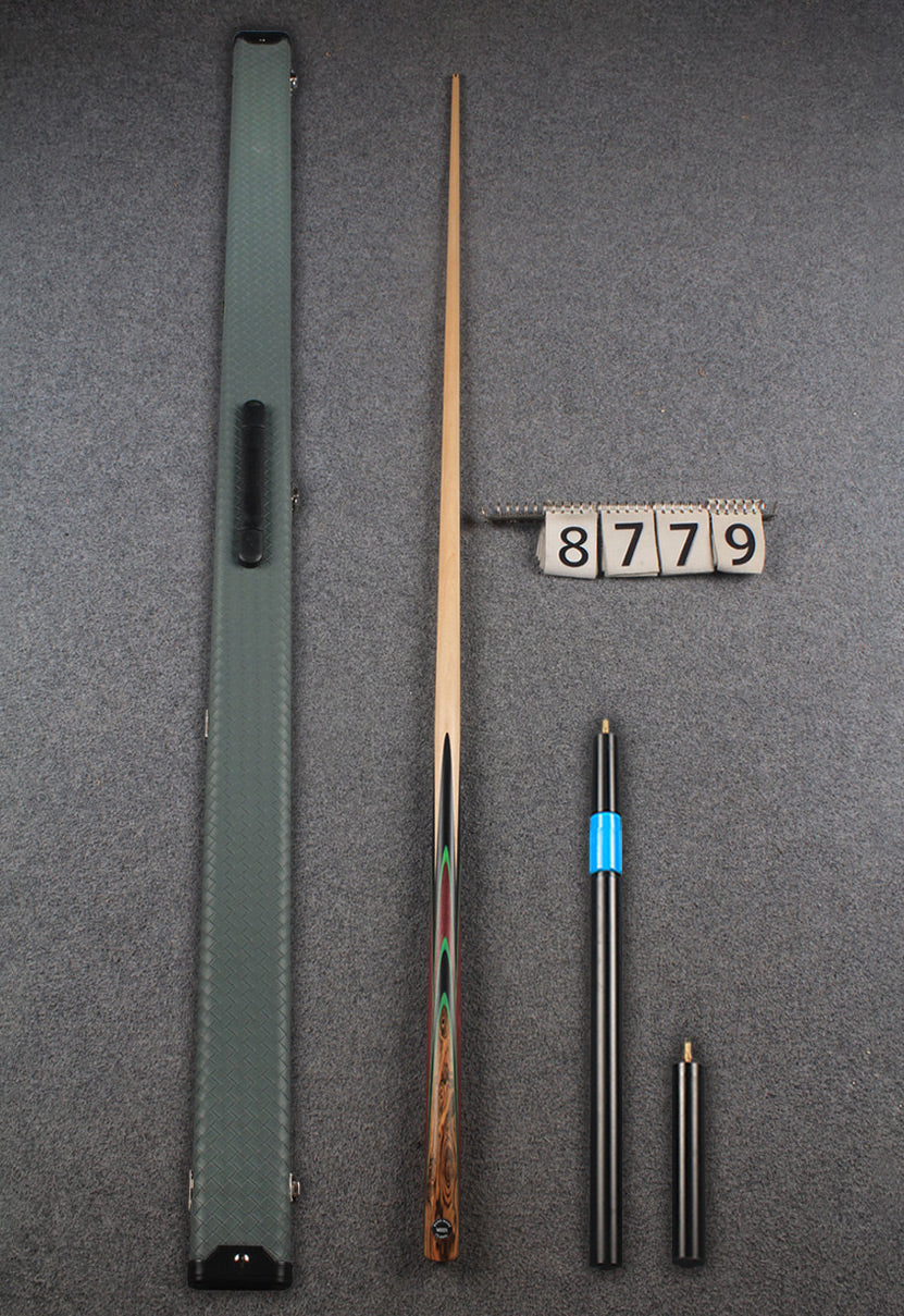 1 piece maple snooker cue # 8779 WOODS CUES