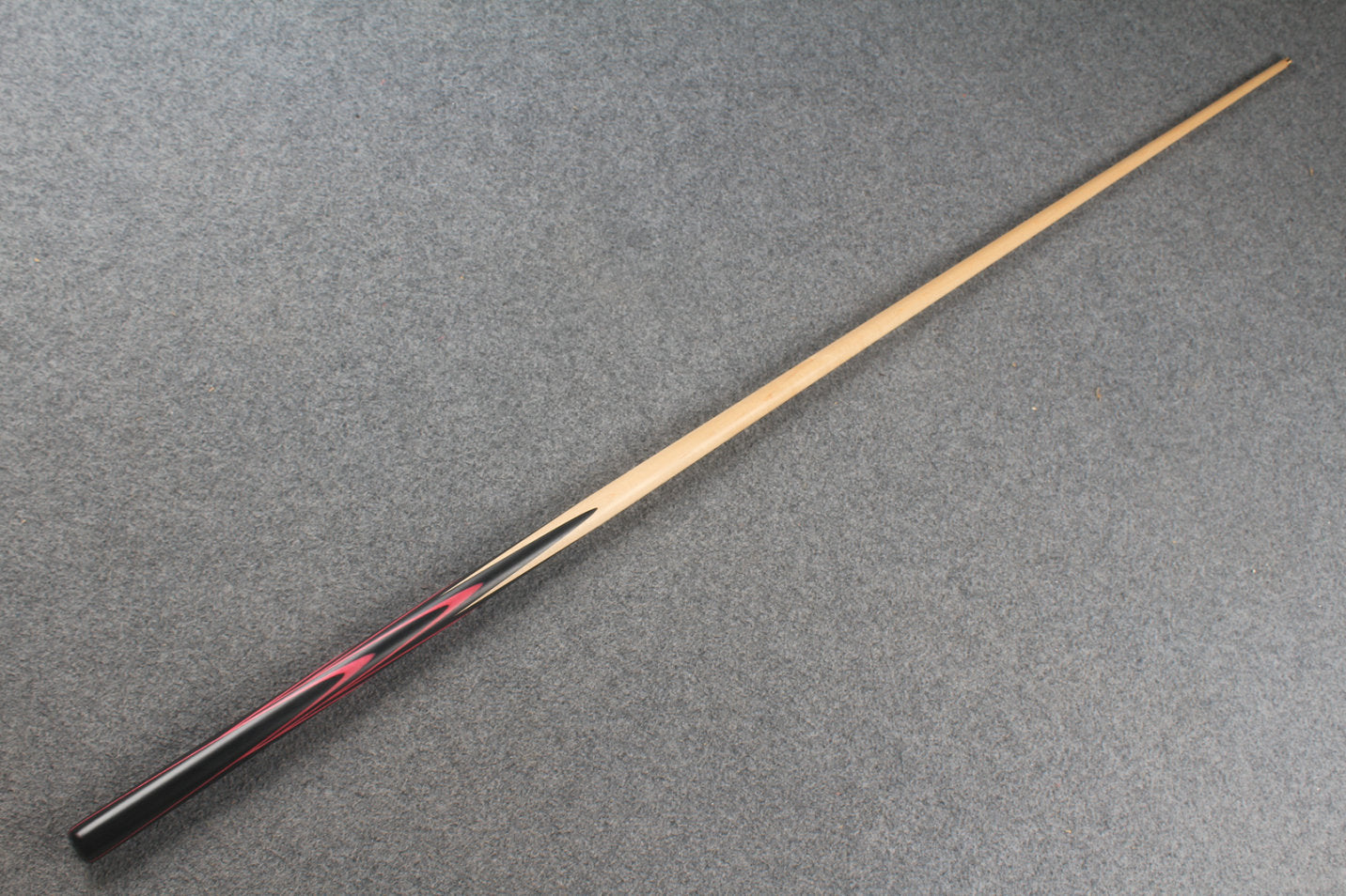1 piece maple snooker cue # 8786 WOODS CUES