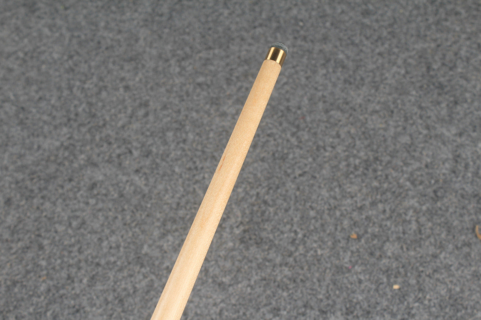 1 piece maple snooker cue # 8786 WOODS CUES