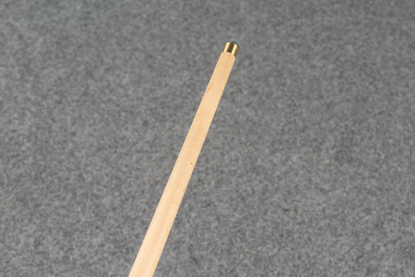 1 piece maple snooker cue # 8789 WOODS CUES