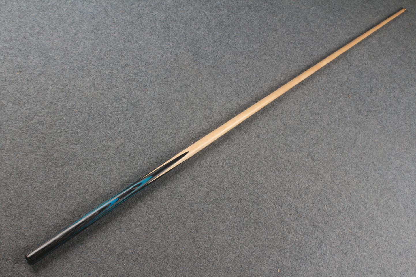 1 piece maple snooker cue # 8790 WOODS CUES
