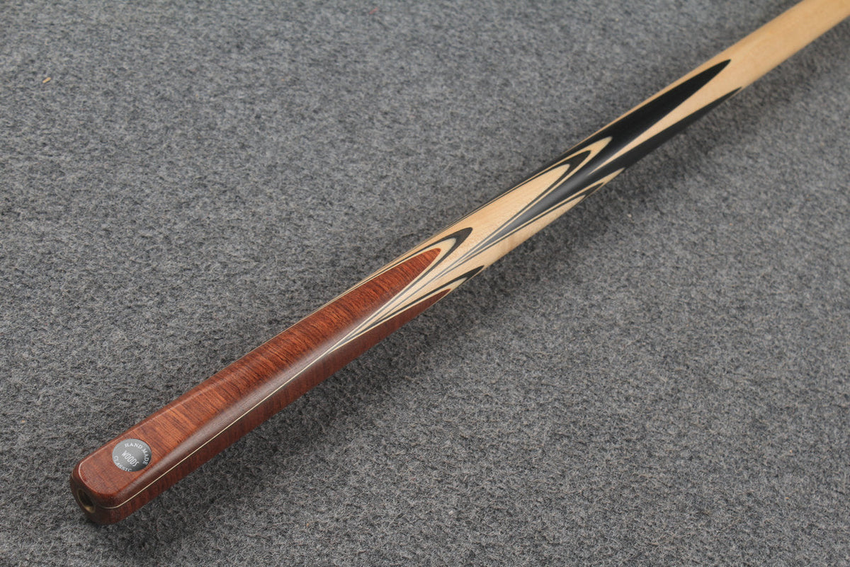 1 piece maple snooker cue # 8792 WOODS CUES