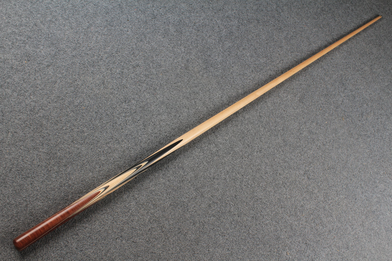 1 piece maple snooker cue # 8792 WOODS CUES