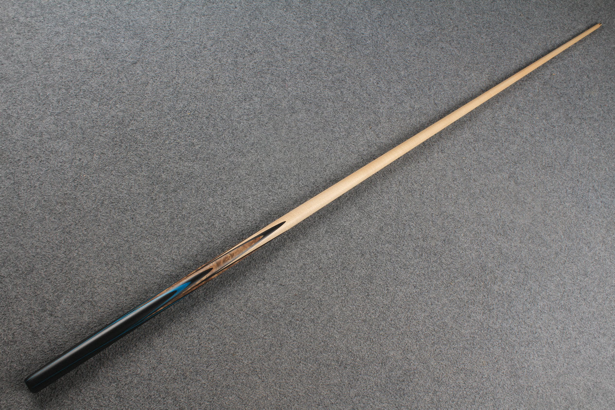 ★★★  1 piece maple snooker cue # 8840 WOODS CUES