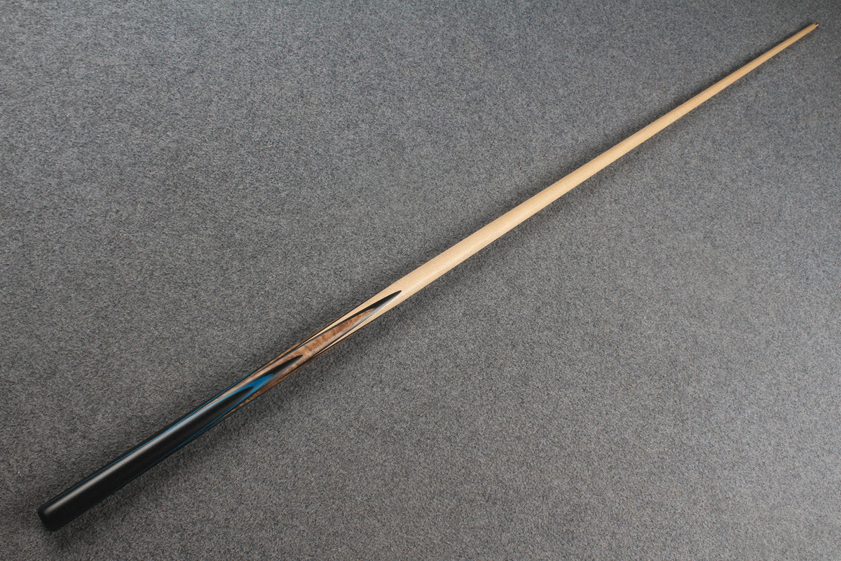 ★★★  1 piece maple snooker cue # 8840 WOODS CUES