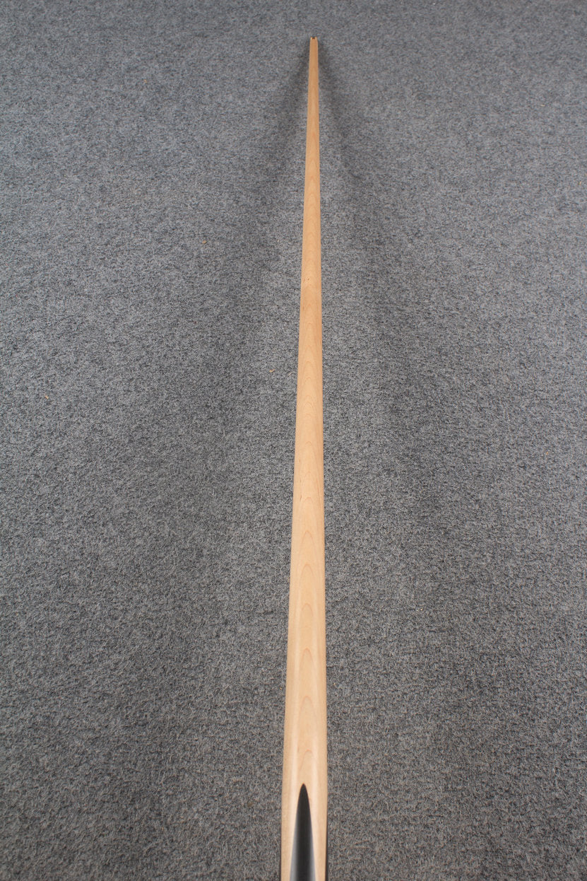 3/4 maple snooker cue #8939 WOODS CUES